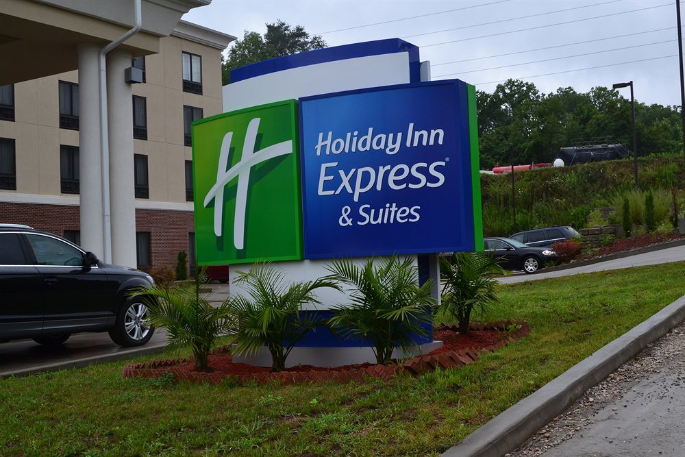 Holiday Inn Express & Suites Cross Lanes, An Ihg Hotel Exterior photo